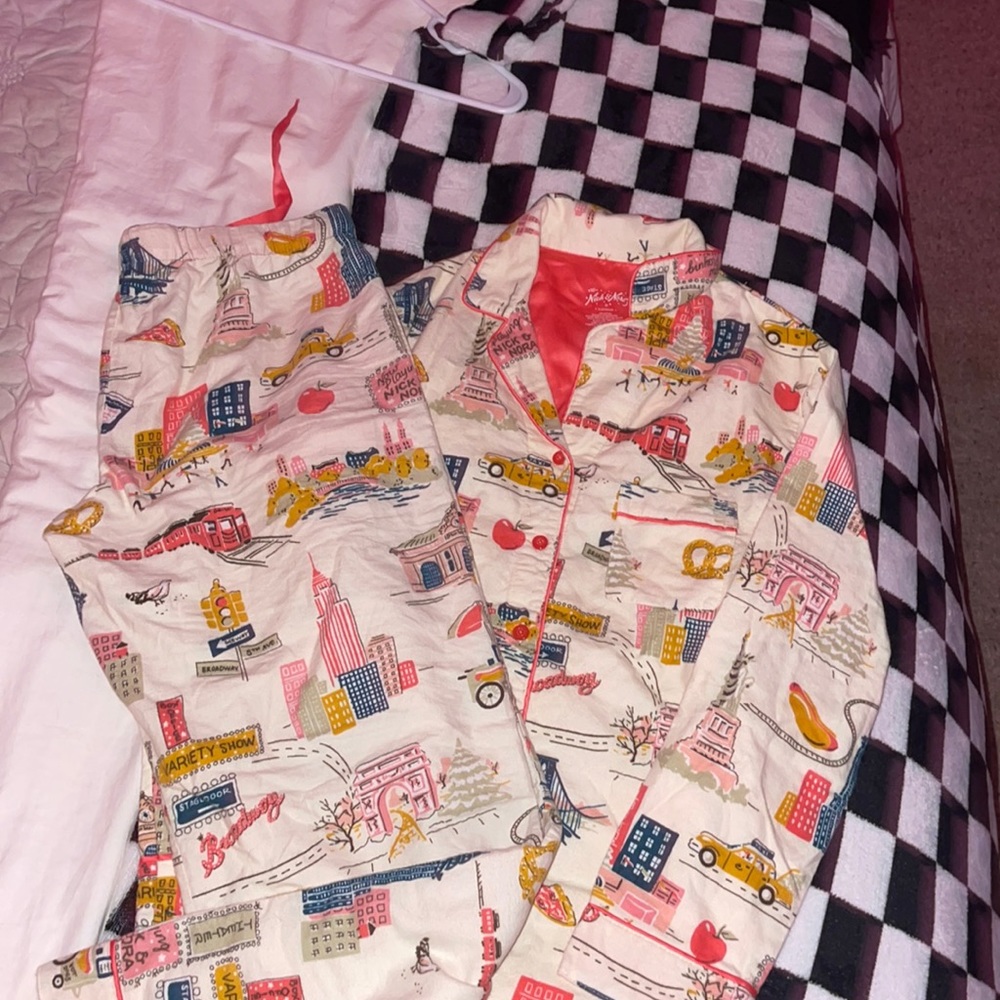 ☆nick & nora new york pj set☆